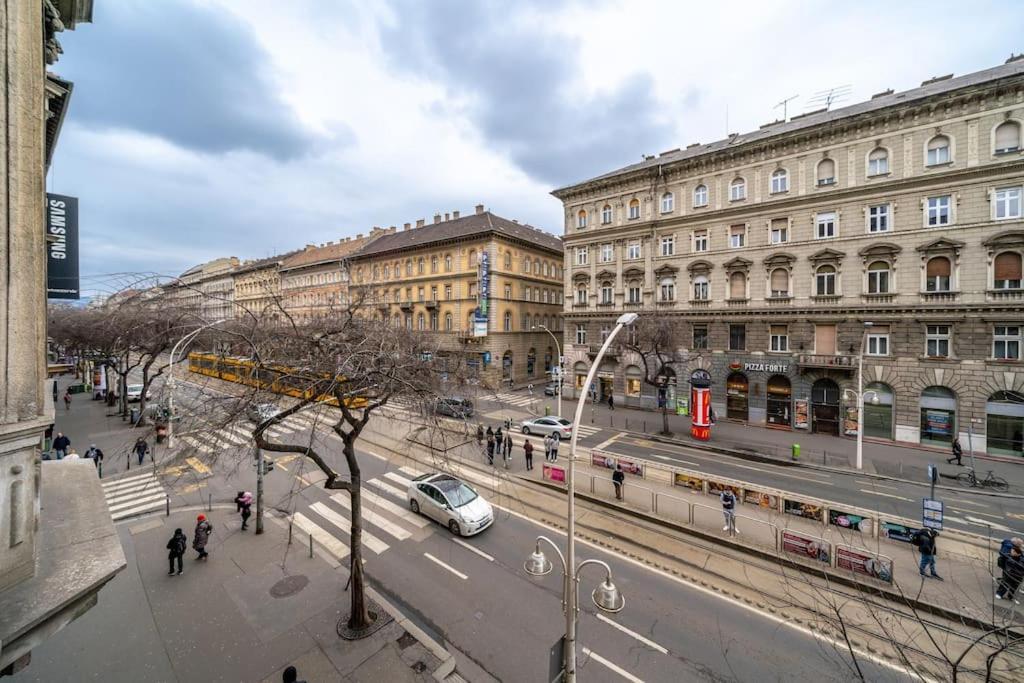 Andrassy Grandeur With Indoor Parking Apartment Budapest Exterior photo