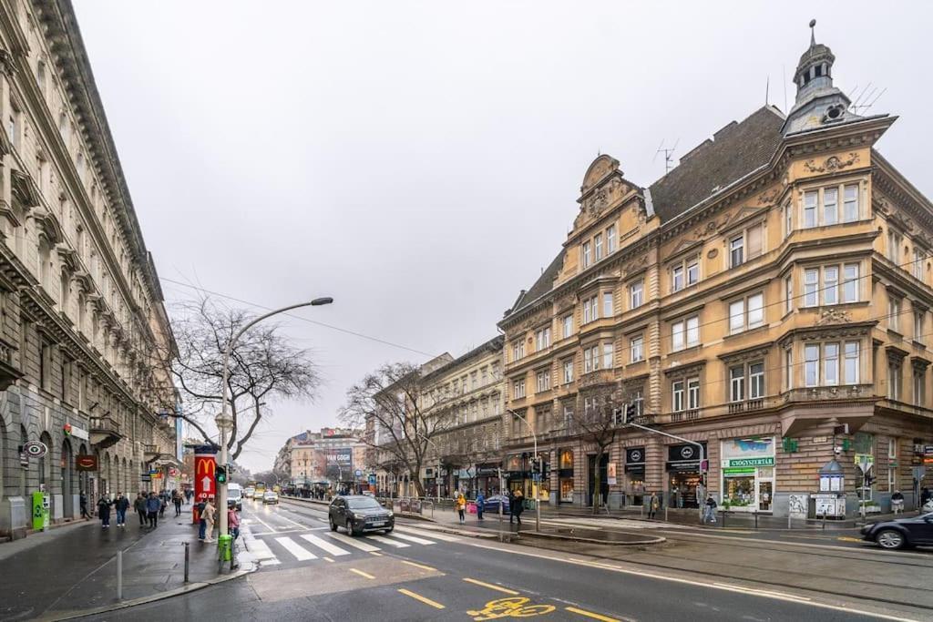 Andrassy Grandeur With Indoor Parking Apartment Budapest Exterior photo