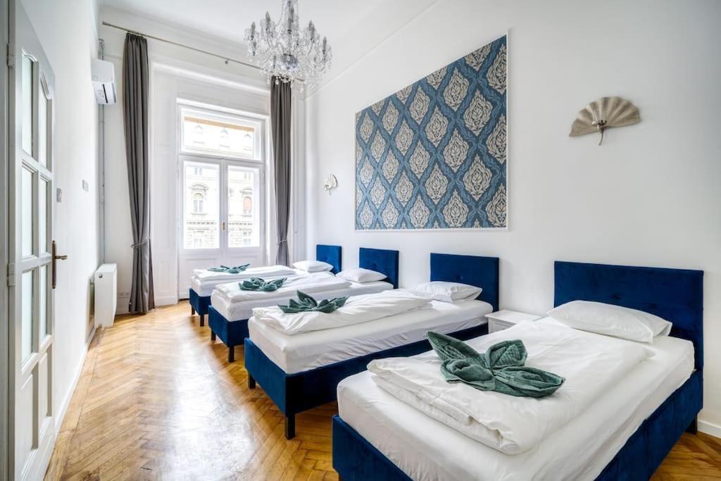 Andrassy Grandeur With Indoor Parking Apartment Budapest Exterior photo