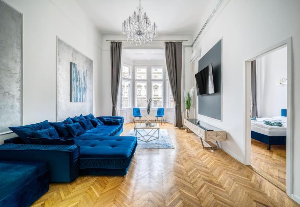 Andrassy Grandeur With Indoor Parking Apartment Budapest Exterior photo